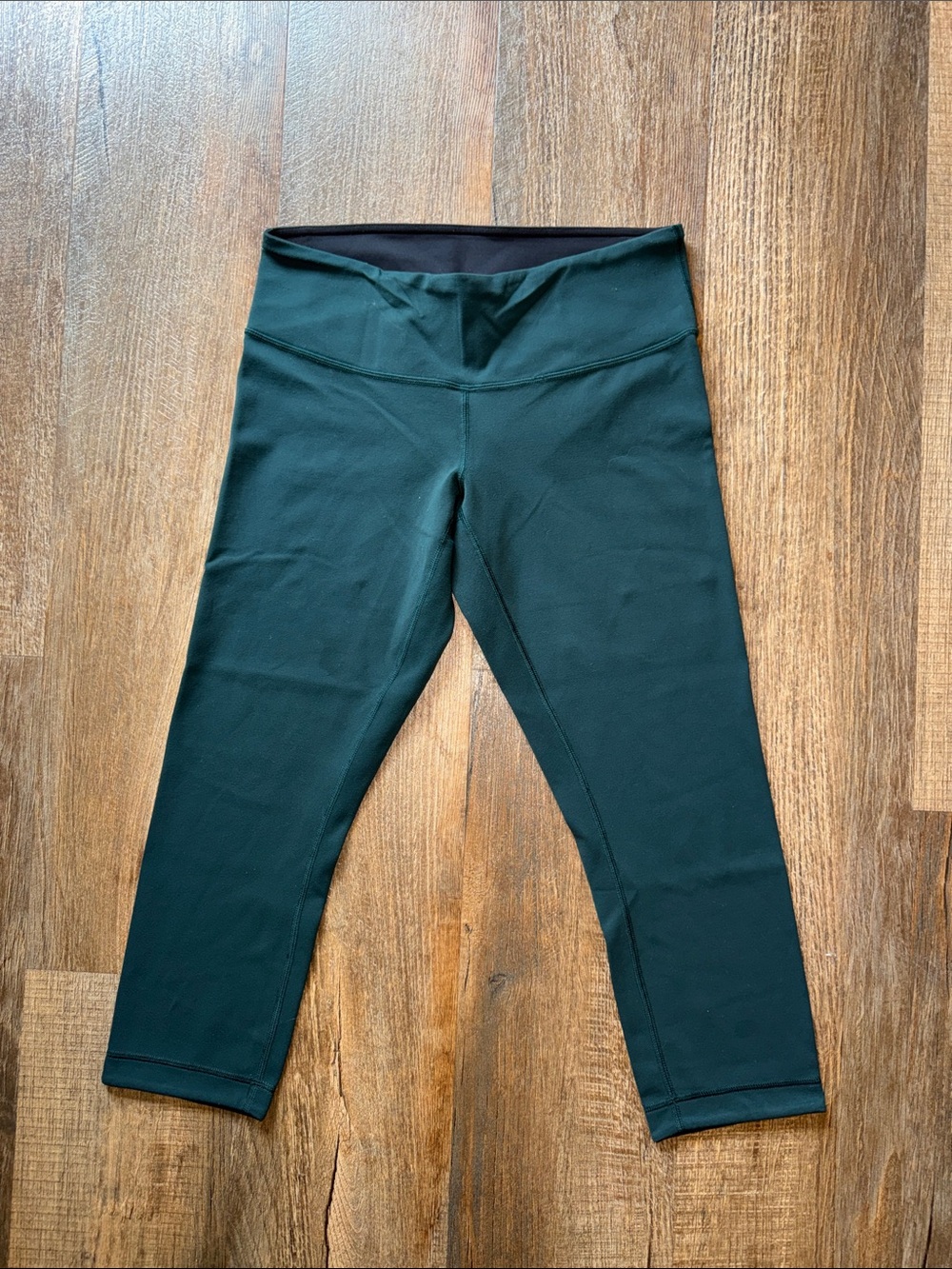 Lululemon Reversible Cropped Leggings